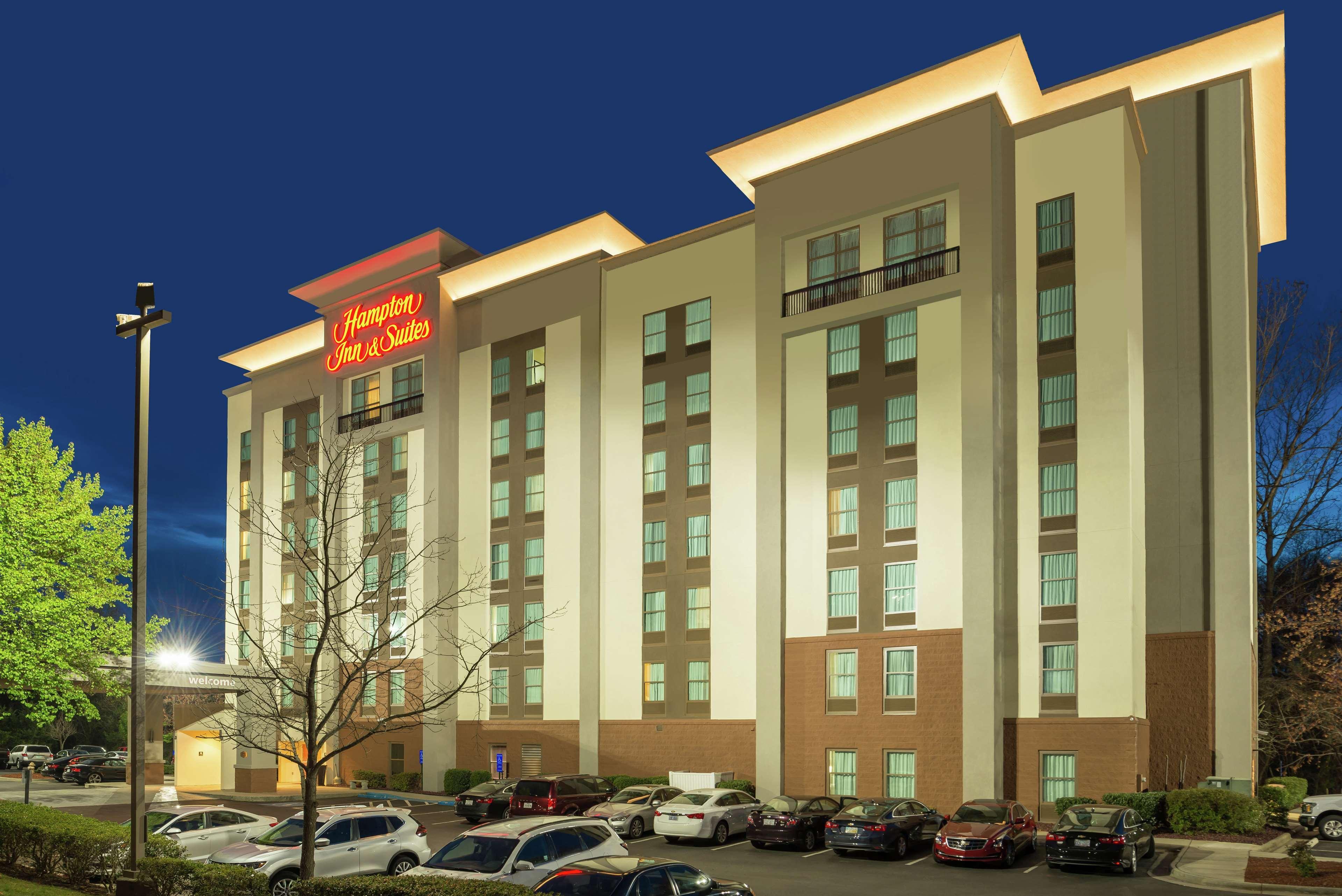 Hampton Inn & Suites Charlotte Arrowood Rd מראה חיצוני תמונה