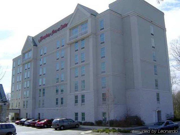 Hampton Inn & Suites Charlotte Arrowood Rd מראה חיצוני תמונה