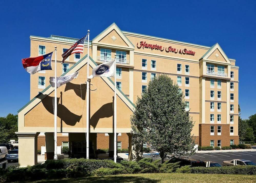 Hampton Inn & Suites Charlotte Arrowood Rd מראה חיצוני תמונה